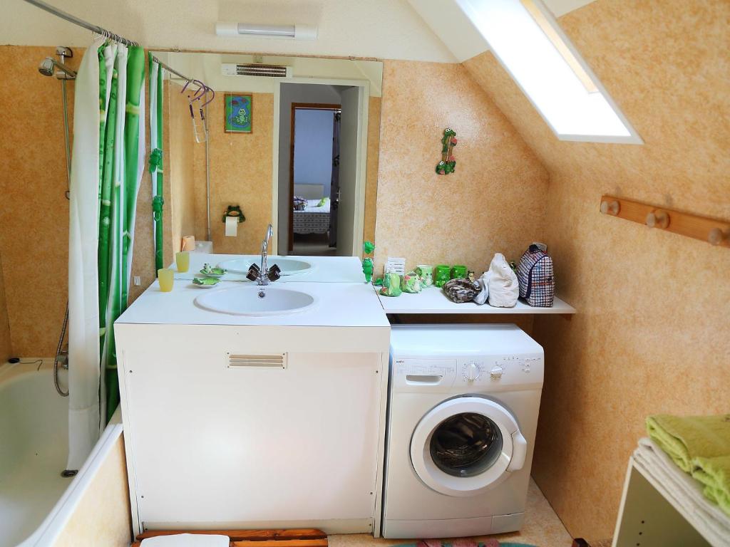 Apartment Les Marmottes by Interhome - 5