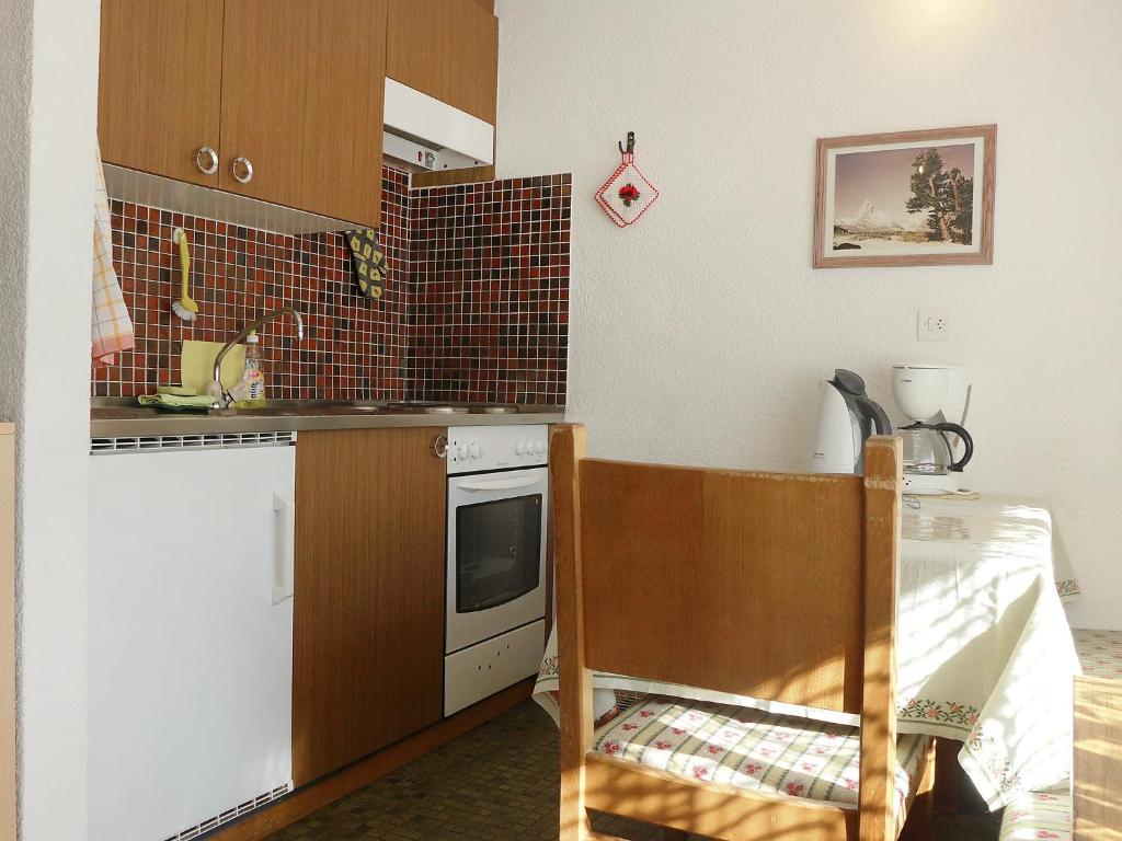 Apartment Castor und Pollux-1 by Interhome - 3