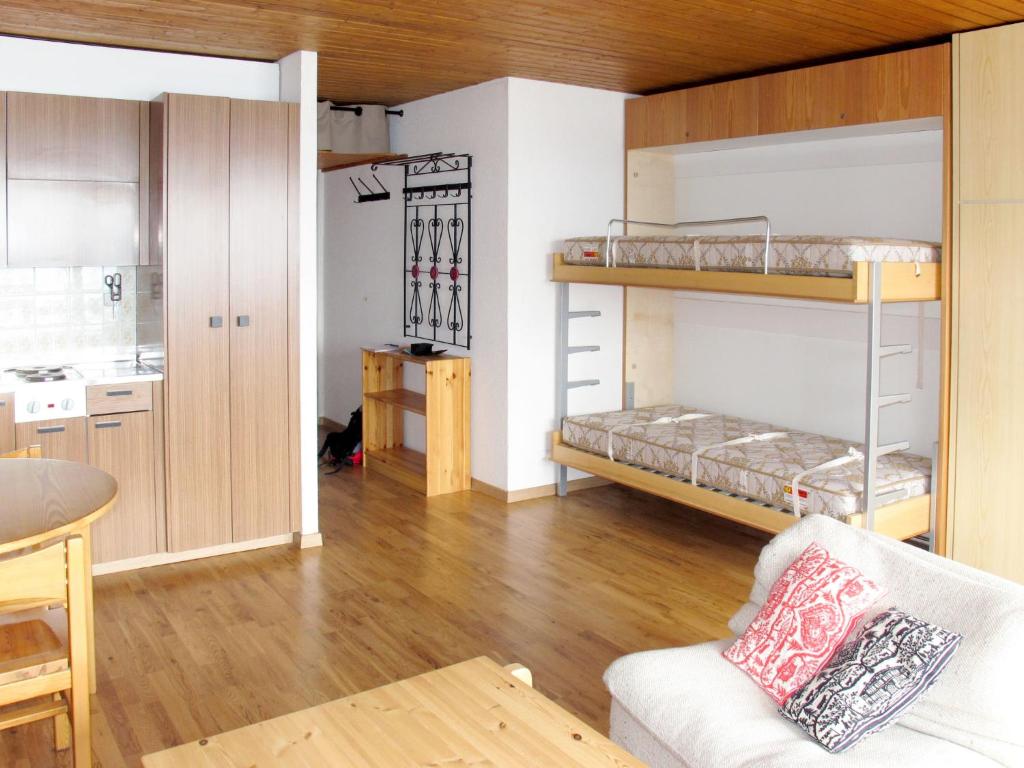 Studio Résidence Dixence-10 by Interhome - 2