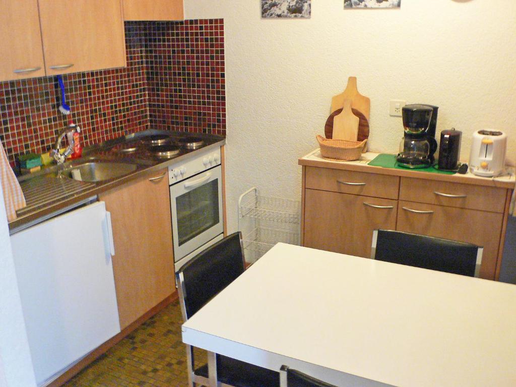 Apartment Castor und Pollux-2 by Interhome - 4