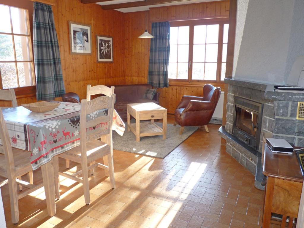 Apartment Frênes by Interhome - 2