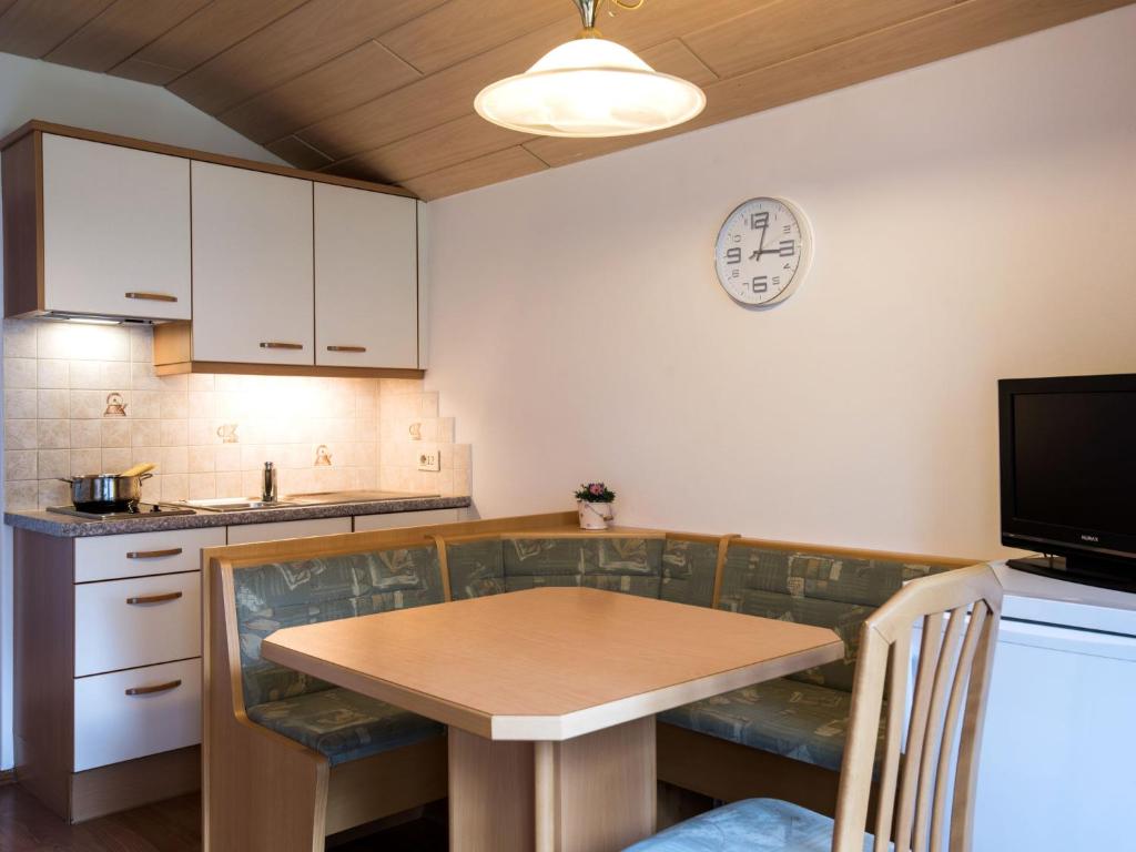 Apartment Ornella-2 by Interhome - 4