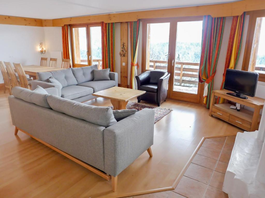 Apartment Le Bristol C54 by Interhome - 2
