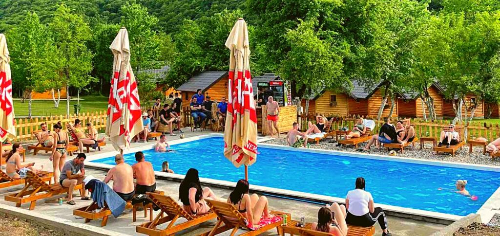 Rafting centar RT — Hotel in Bastasi
