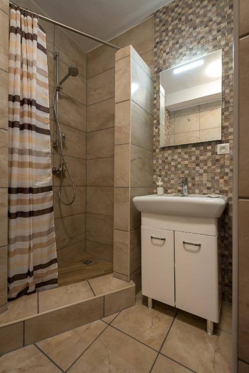 Symple apartments photo