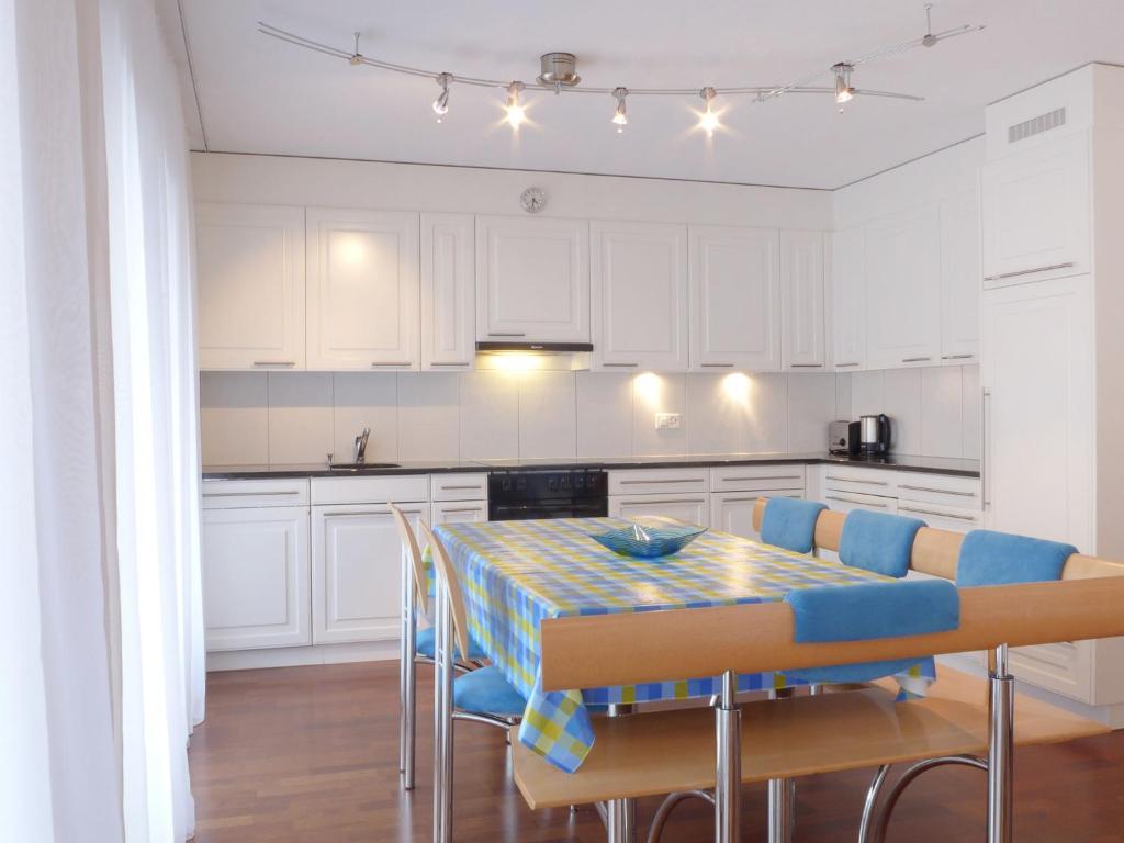 Apartment Goldenhorn Apt-F by Interhome - 2