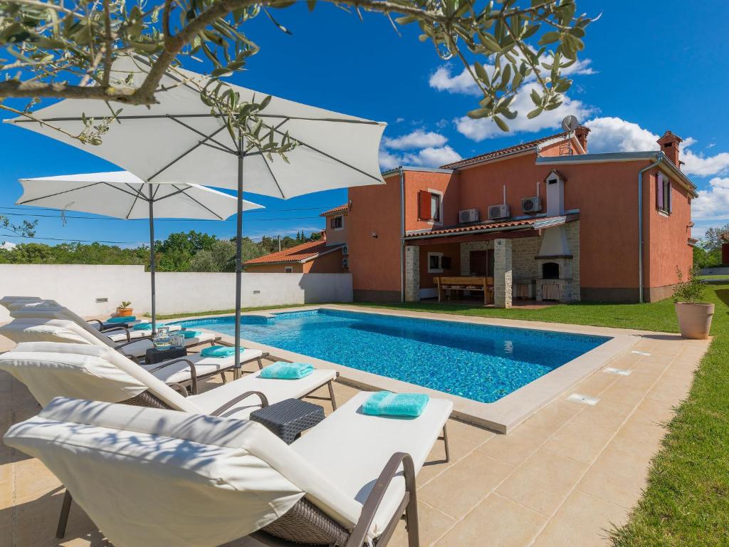 Holiday Home Villa Prisedi by Interhome — Hotel in Rakalj