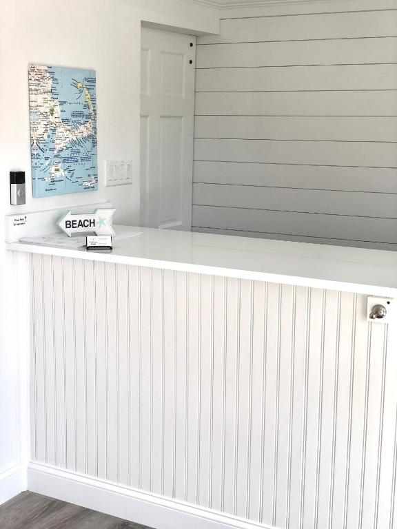 Kingfisher Oceanside photo