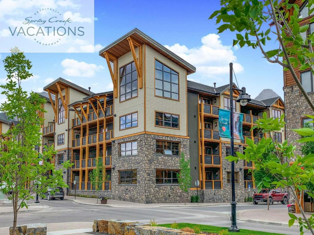 White Spruce Lodge by Spring Creek Vacations — Hotel in Canmore (AB)