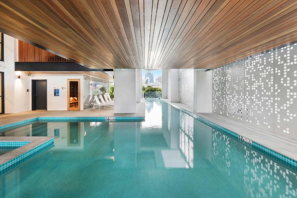 Stunning Escape, SOUTH BRISBANE photo