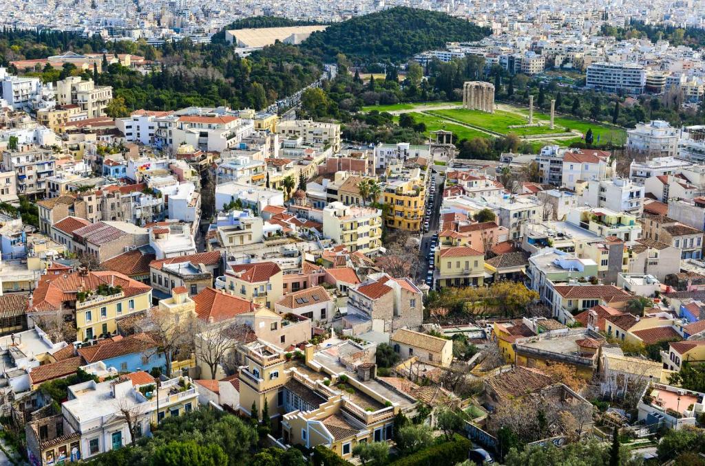 Athens Stylish studio in front of Syntagma metro stop for 2 photo