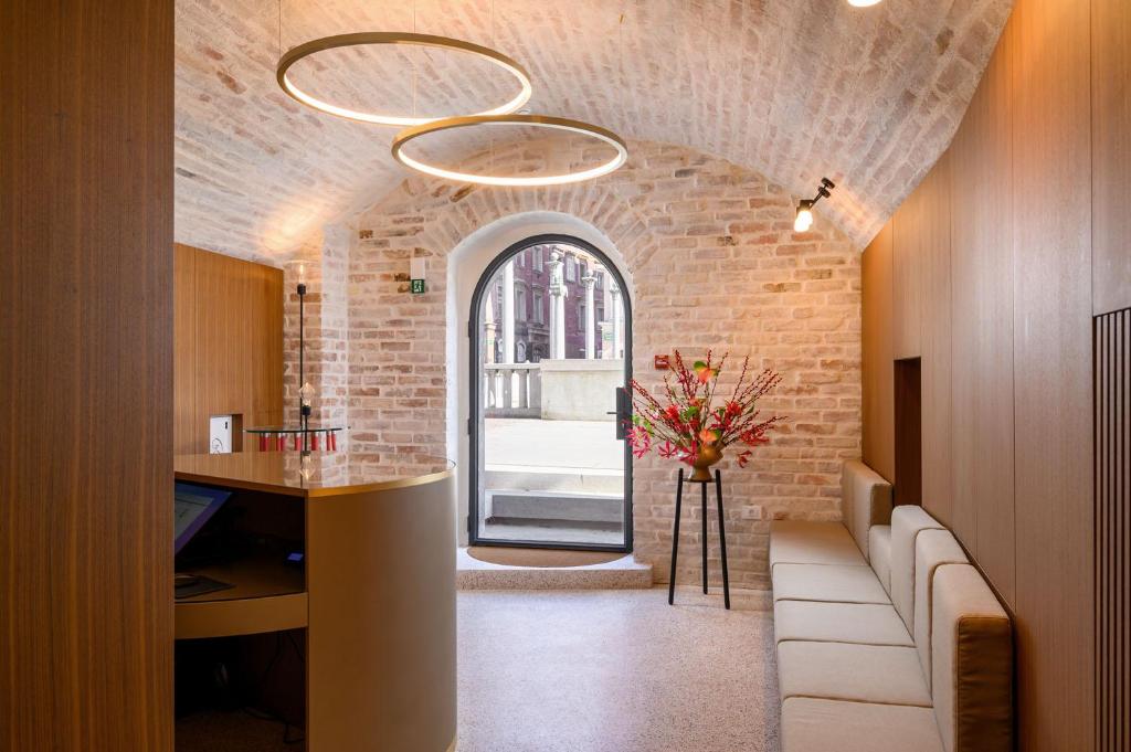 Zlata Ladjica Boutique Hotel photo