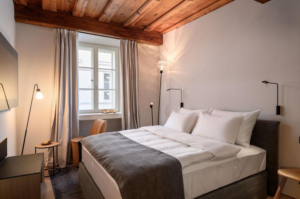 Zlata Ladjica Boutique Hotel photo