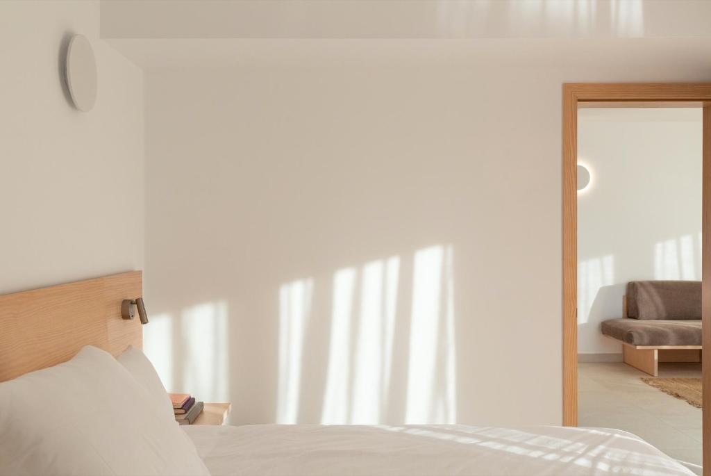 Barcarola Club — Hotel rooms in Puerto del Carmen, Canary Islands