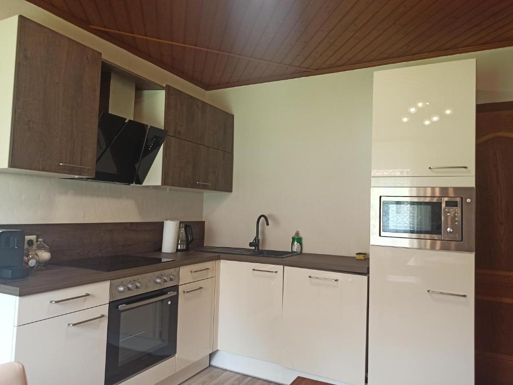Haus Jennifer - 4