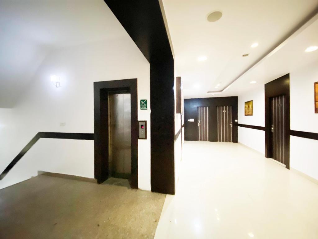 Hotel Admire Inn "Near Atal Chowk, Sector 15, Vasundhara" photo