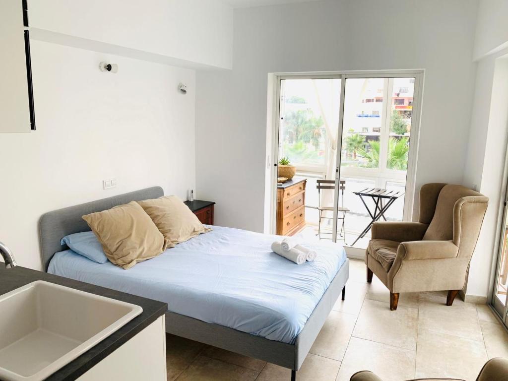 Begonia City Center Apartment 230 BY NAMASTE ELITE - 2