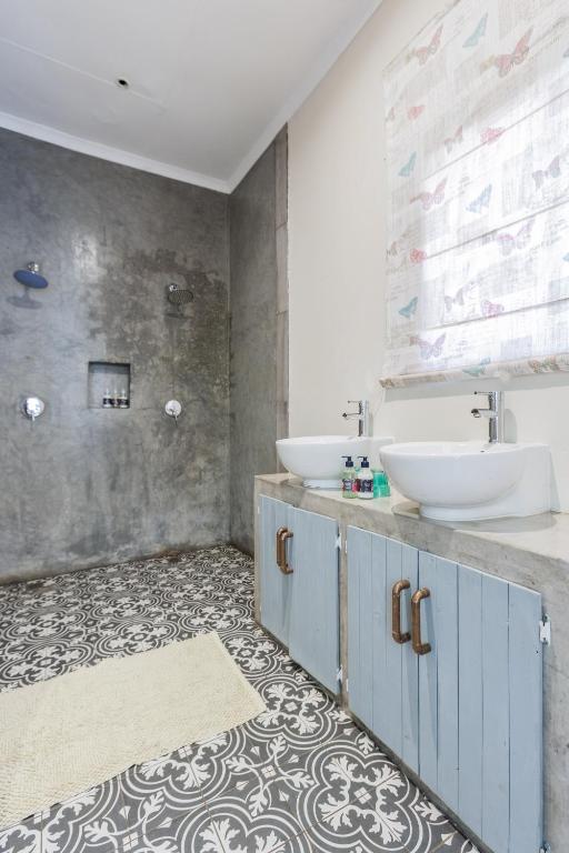 Veranda House photo