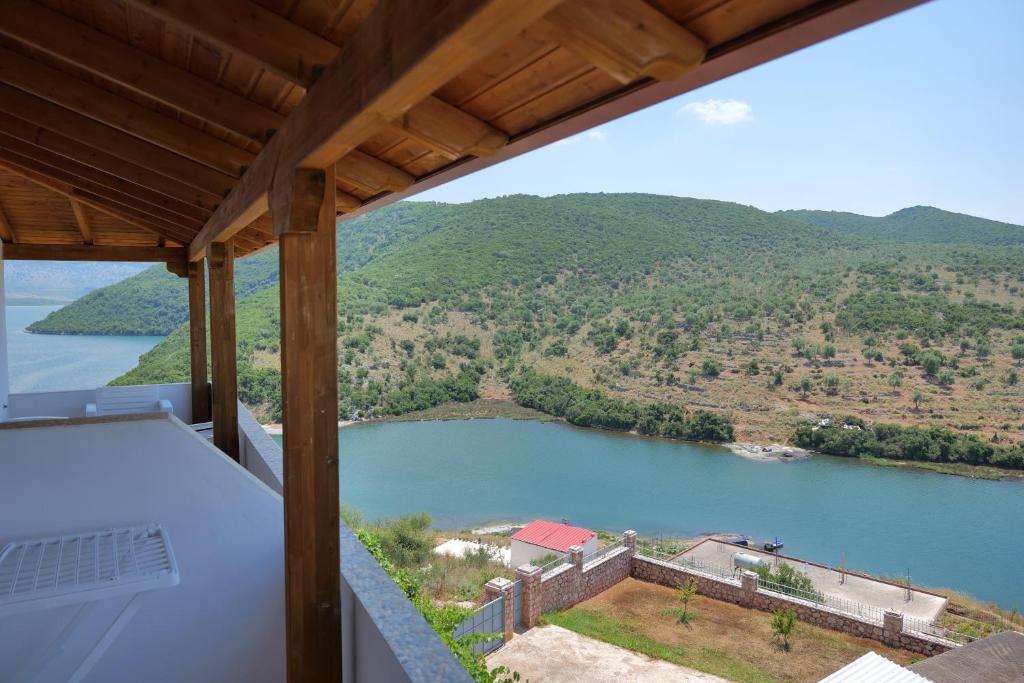 Pellumb Apartments — Hotel in Saranda