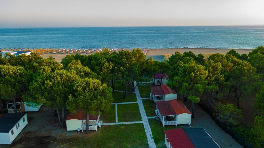 HILLS RESORT Beach, Bungalows and Bar - Velika Plaza Ulcinj - 3