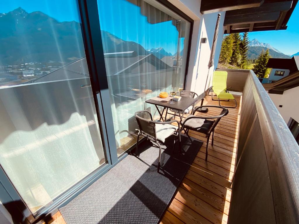 Mirador Apartments photo