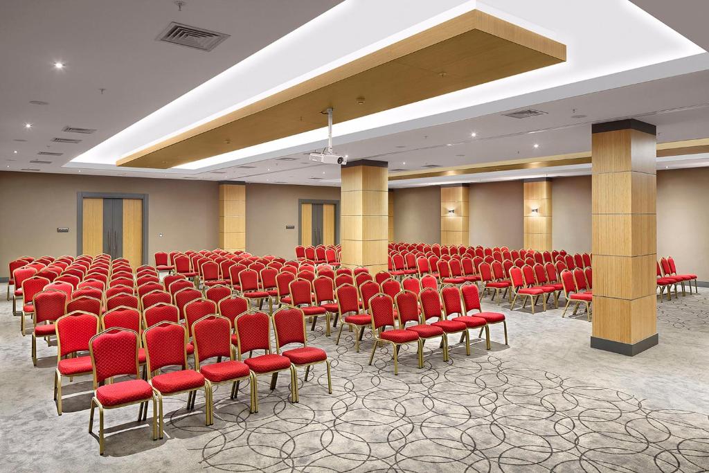 Toplantı odası / Geniş salon