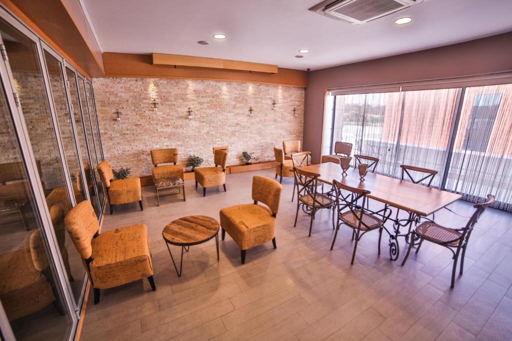 Toplantı odası / Geniş salon