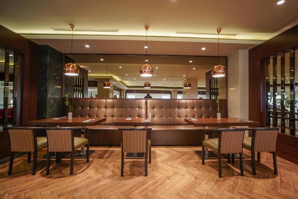 طعام و مشروبات