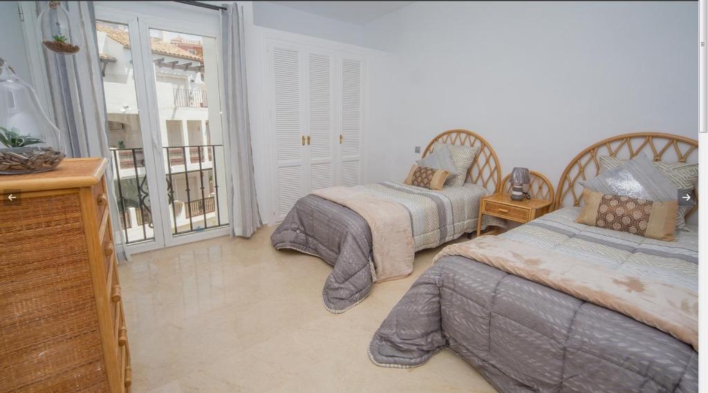 Modern Duquesa 2 Bed Outstanding view of sea golf - 4