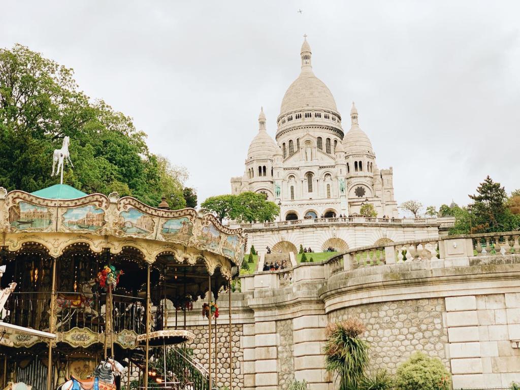Hotel Bellevue Montmartre - 2