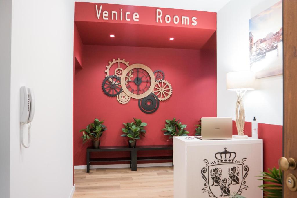 Venice Rooms - 2