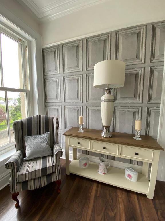 Luxury Lakeside Living Broadview 2 Georgian Town House, Enniskillen