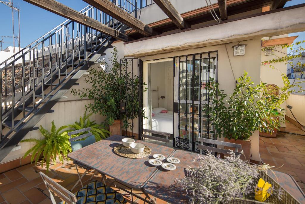 Lateral Suite Rodo, Sevilla