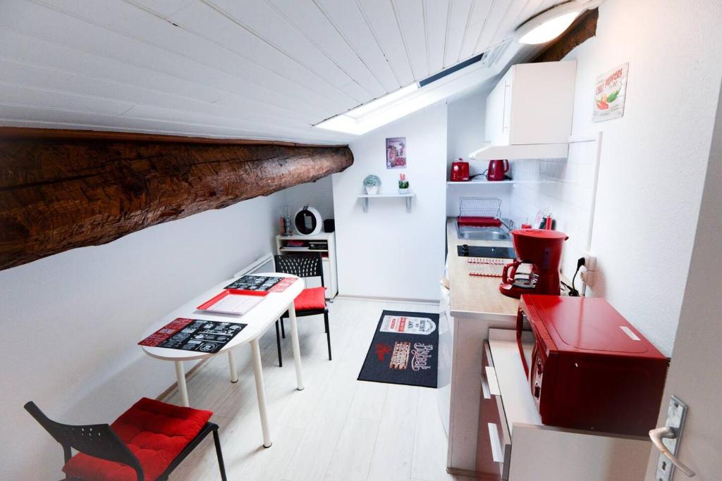 STUDIO 9 Classé 2 Etoiles - 3