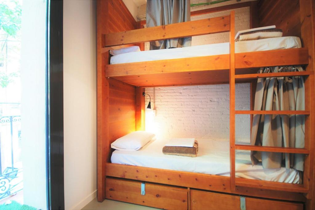 Ten To Go Hostel - 3