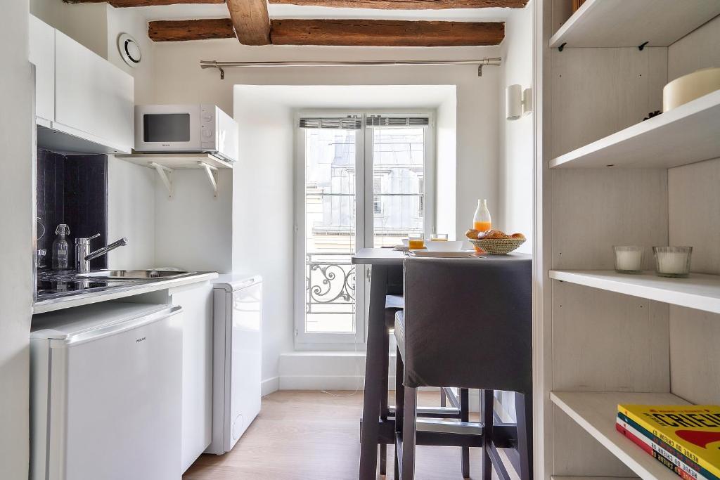New Cocoon Duplex for 2 in the Heart of Paris (5D) - 2
