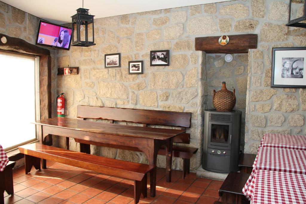 Restaurant, Venceslau Wine Boutique Hostel in Vila Do Conde