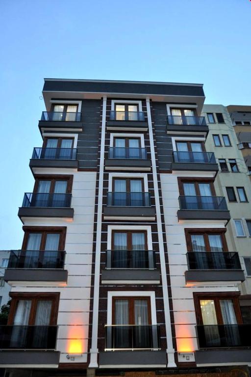 platanasuit.e apart otel