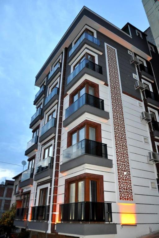 PLATANA SUITE APART