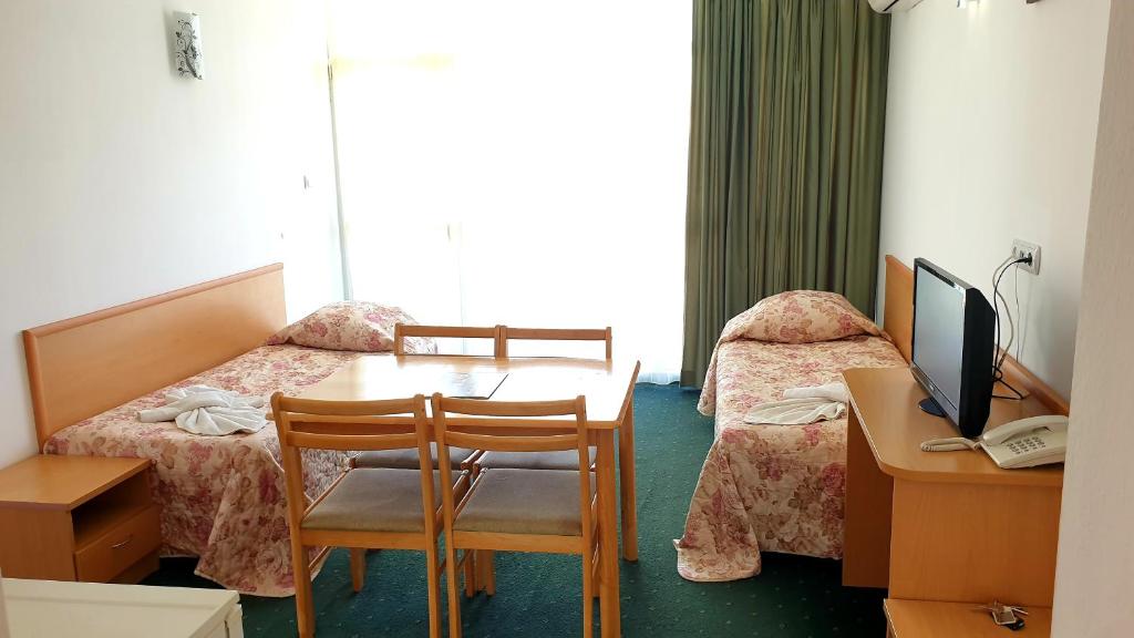 Sunny Day Club Hotel — Hotel rooms in Sunny Beach, Burgas Region