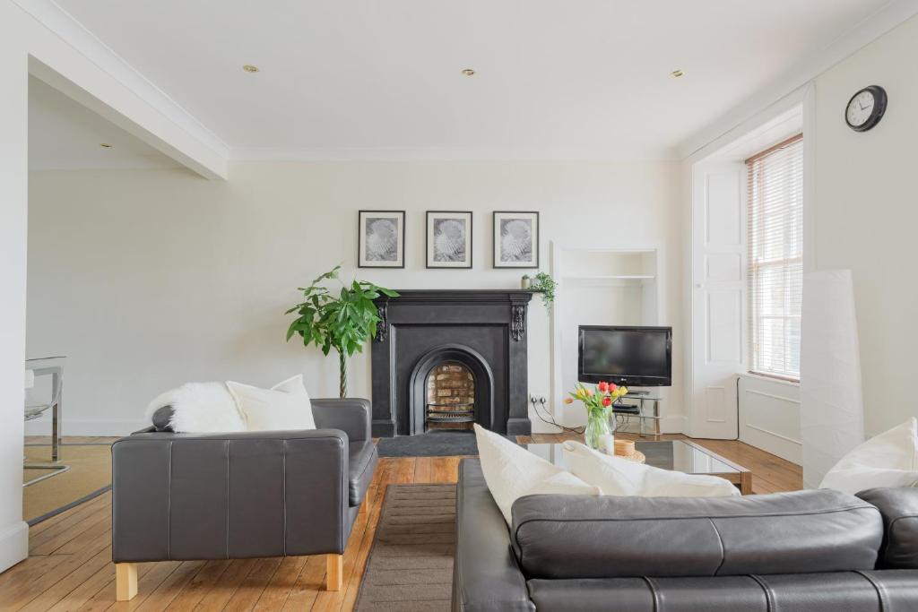 The West Bow Apartment — Hotel in Edinburgh