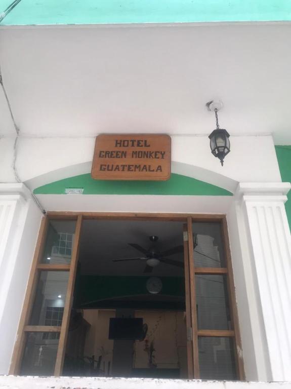 Green Monkey Hostel photo