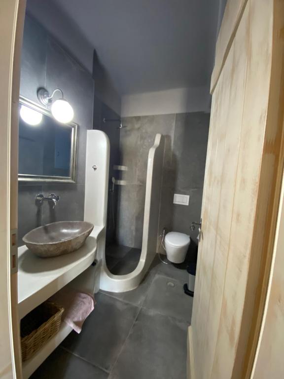 Ampelos Suites photo