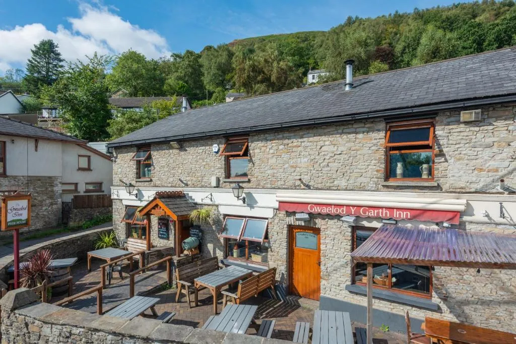 The Gwaelod y Garth Inn、カーディフのホテル