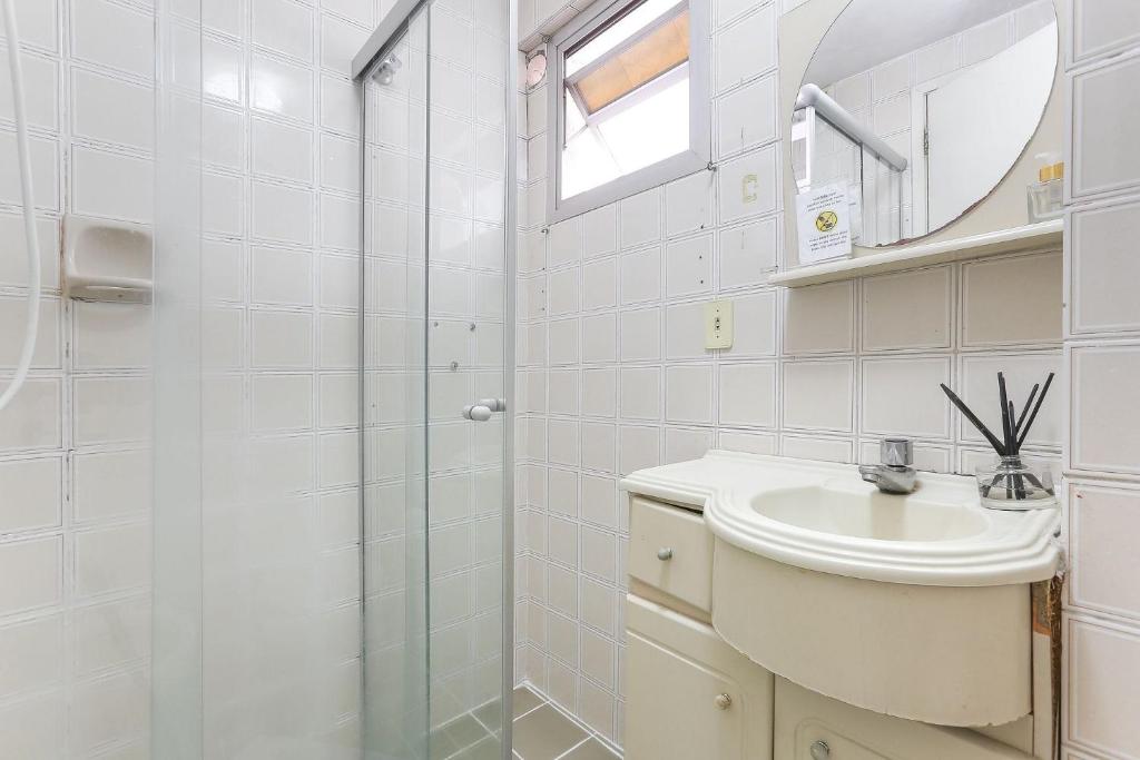 Apartamento espacoso em Pinheiros ao lado do metro photo