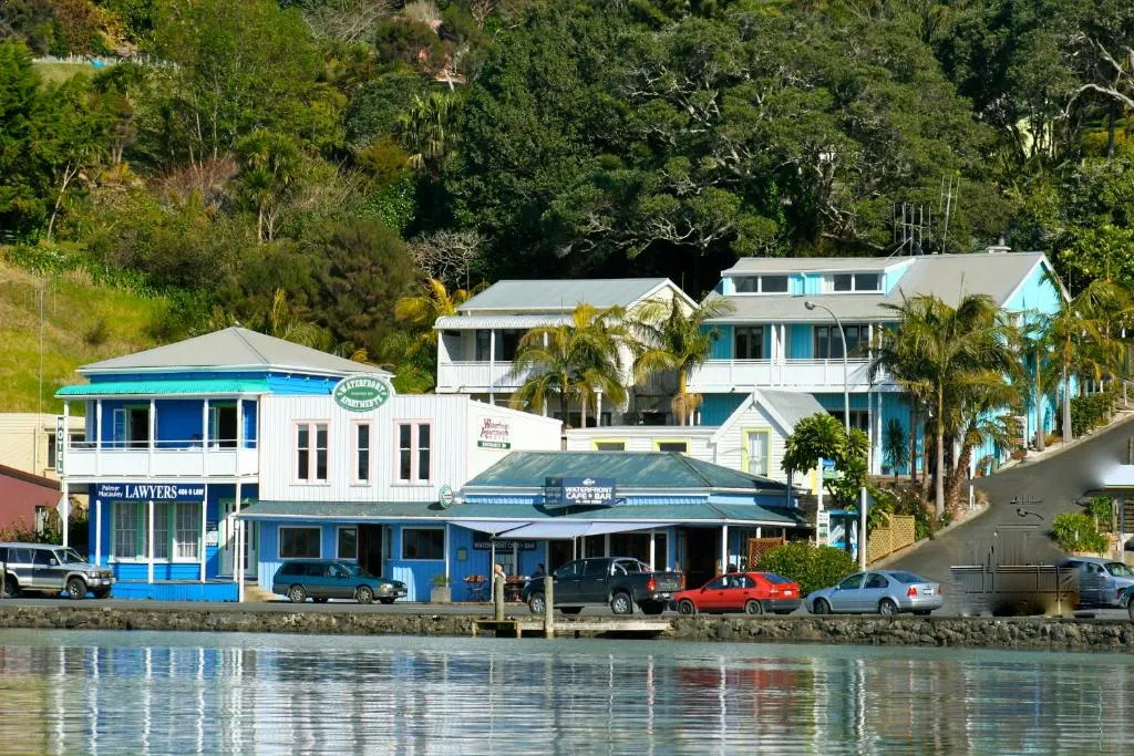 Mangonui Waterfront Apartments，位于芒奥努伊的酒店