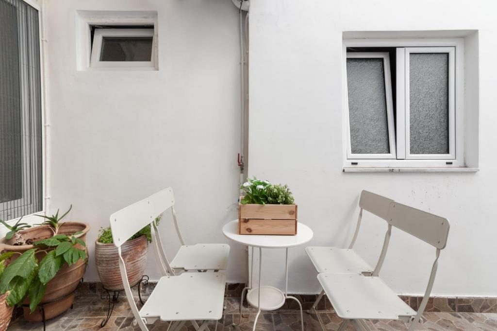 Luxurious Art Apartments photo