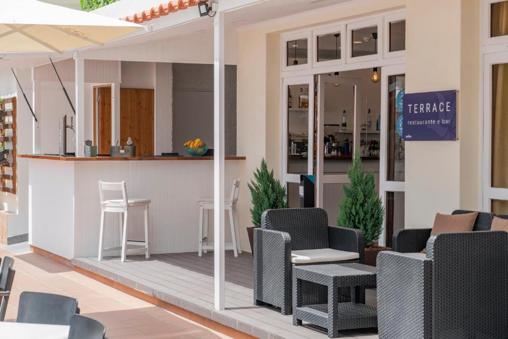 อาหารและเครื่องดื่ม