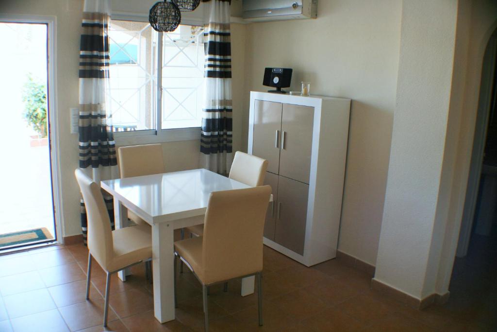 Altos de la Bahia 83 - 2
