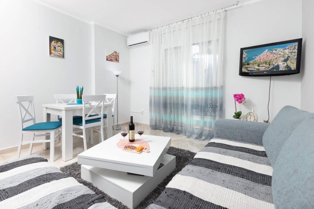 Apartment Milos - 3